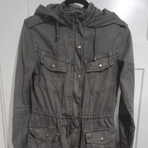 Aritzia Talula grey jacket size xsmall EXCELLENT CONDITION